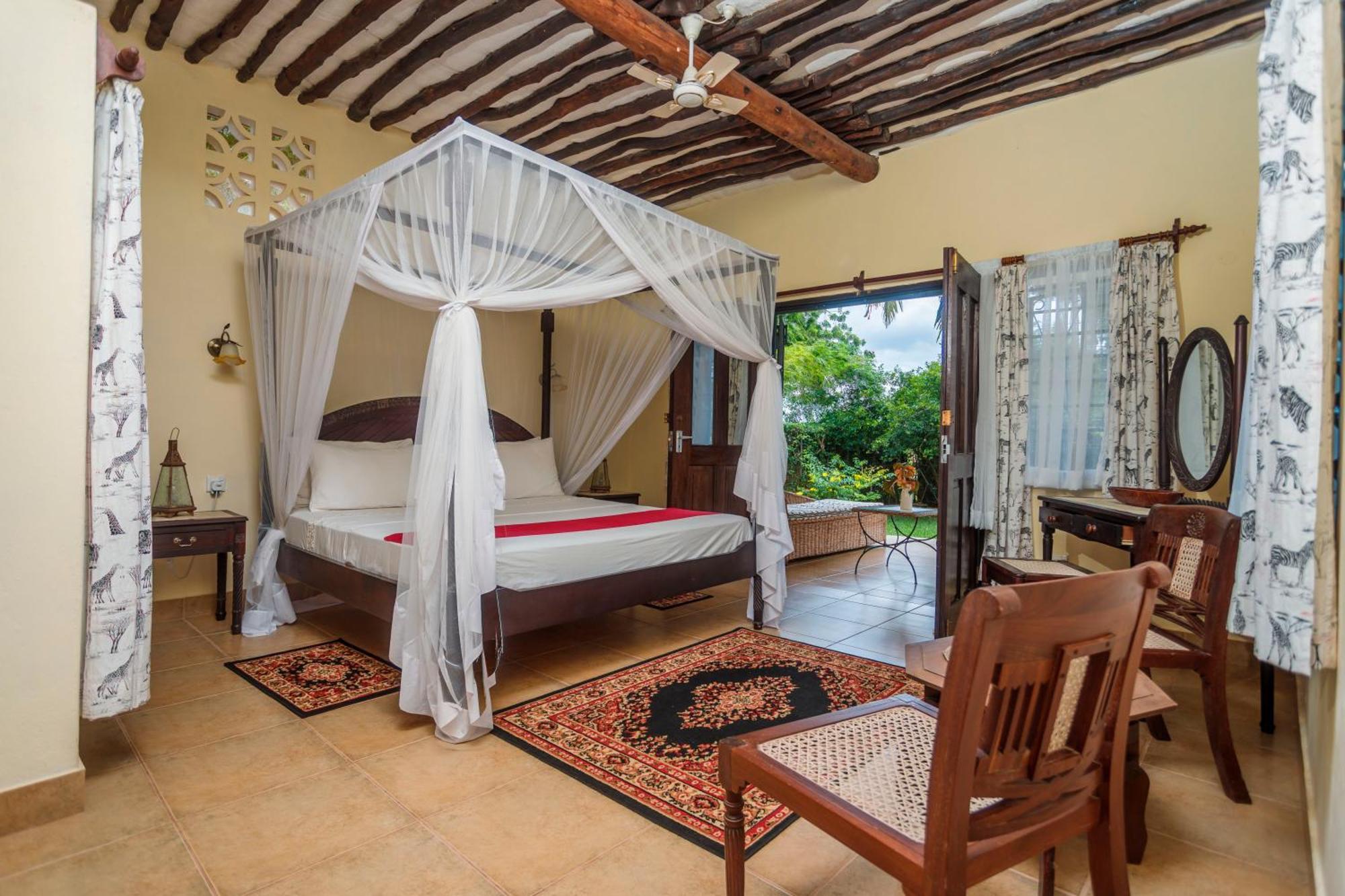 Diani Beach-Villa Kirsch Galu Exterior photo